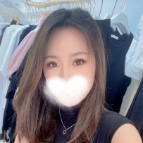 #小李 163.48kg.D.30歲 服裝店老闆娘  目前已離婚   性慾很強 想要被填滿  配合度很高